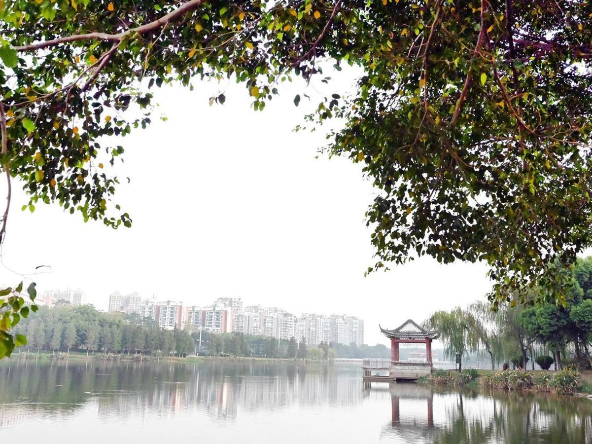 Lavande Hotel Dongguan Songshan Lake Huawei Exteriör bild